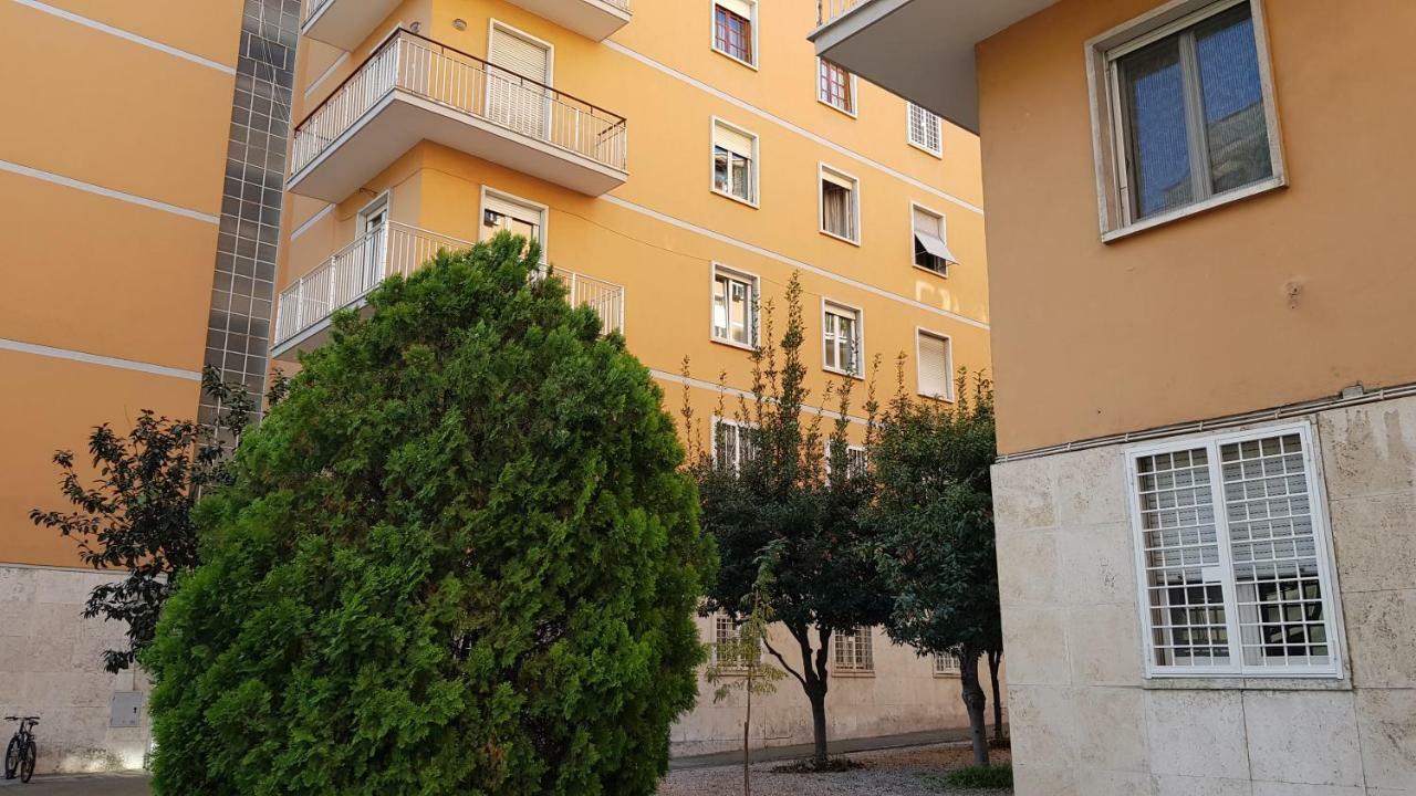Ferienwohnung Bed&BookofRom Exterior foto
